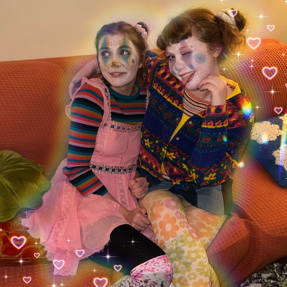 Meet your Posher, Amber - Picture 6 of 10